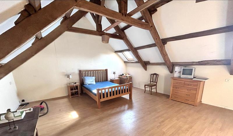 Maison - 178 m² - 7 pièces