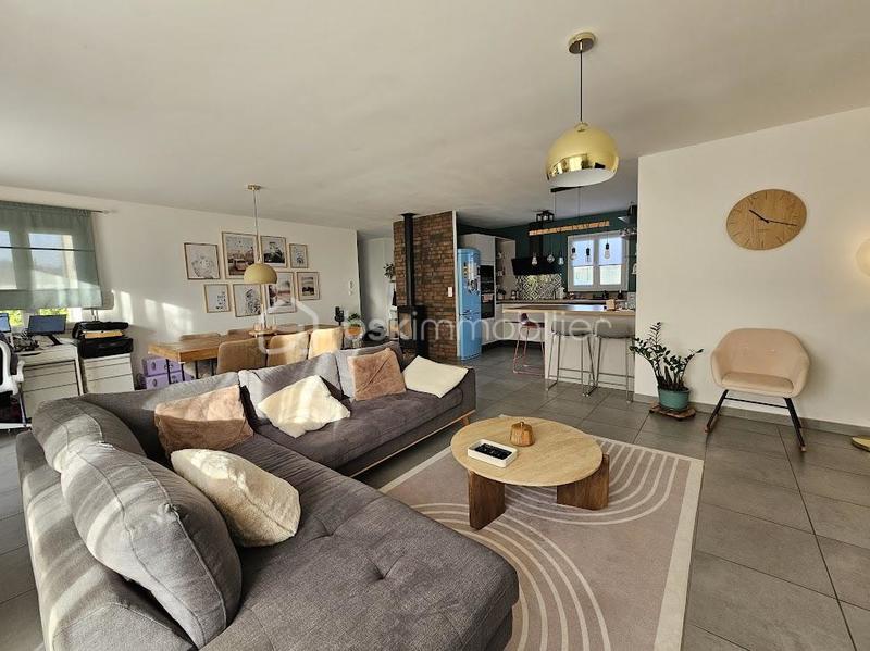 Maison traditionnelle - 97 m² - 4 pièces