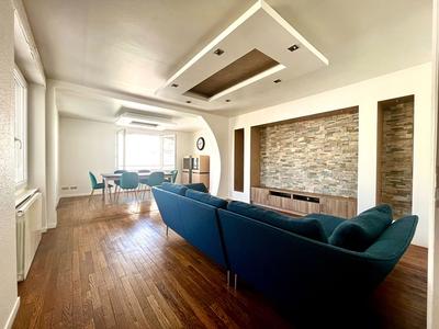 Appartement - 97 m² - 4 pièces