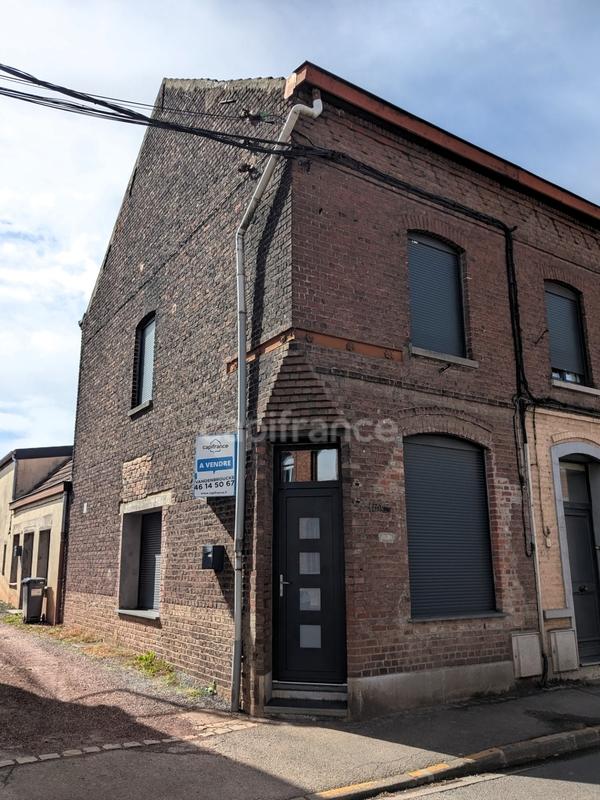 Maison de ville - 67 m² - 4 pièces