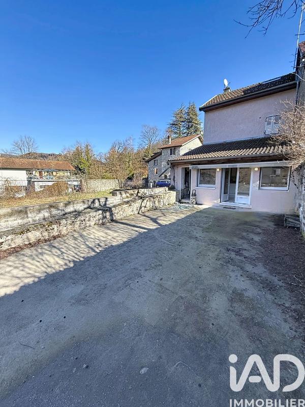 Maison de ville - 89 m² - 5 pièces