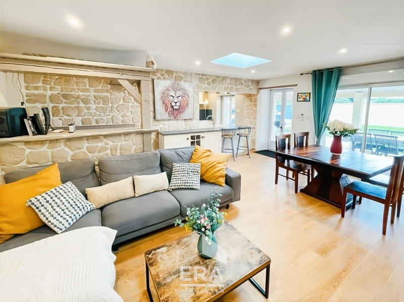 Maison - 97 m² - 4 pièces