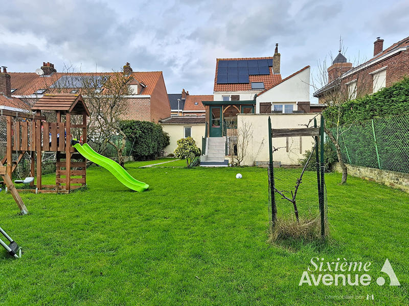 Maison - 127 m² - 4 pièces