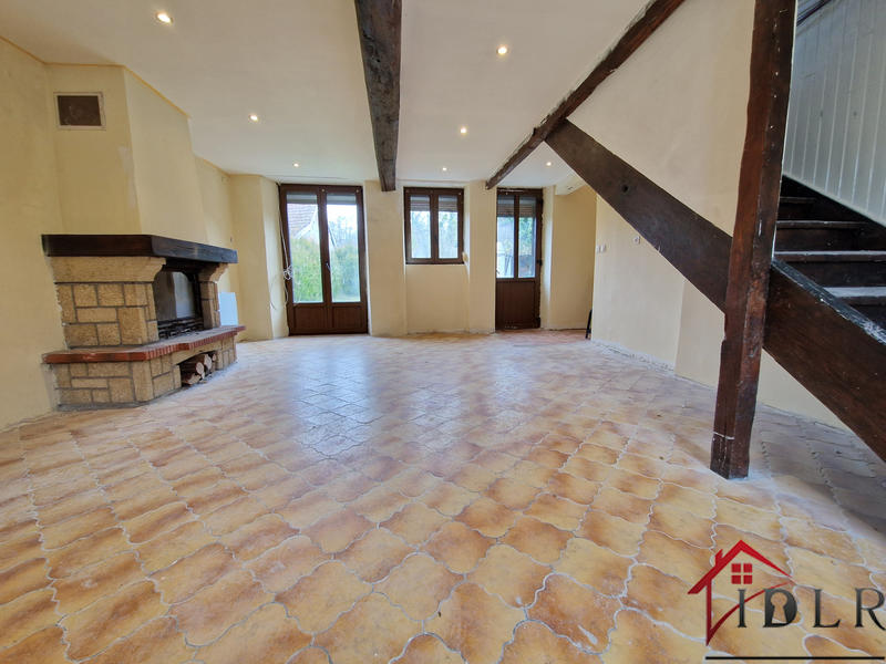 Maison de village - 104 m² - 5 pièces