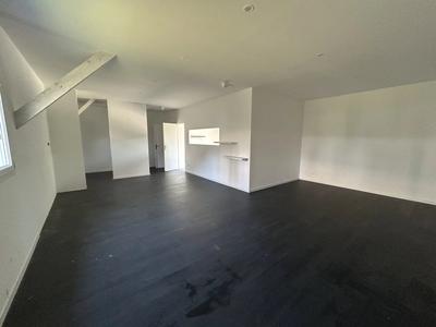 Bureau - 80 m² - 1 pièce