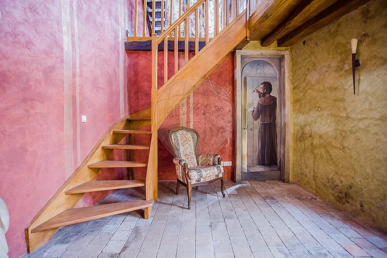 Propriété - 190 m² - 5 pièces