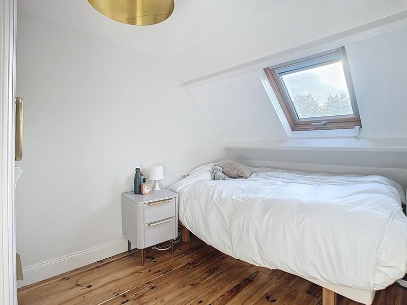 Maison - 143 m² - 6 pièces