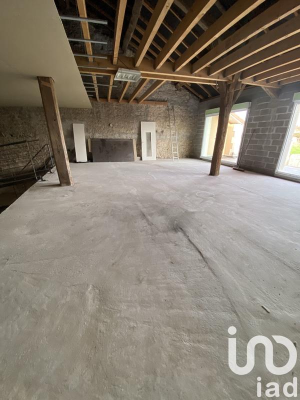 Maison de village - 207 m² - 8 pièces