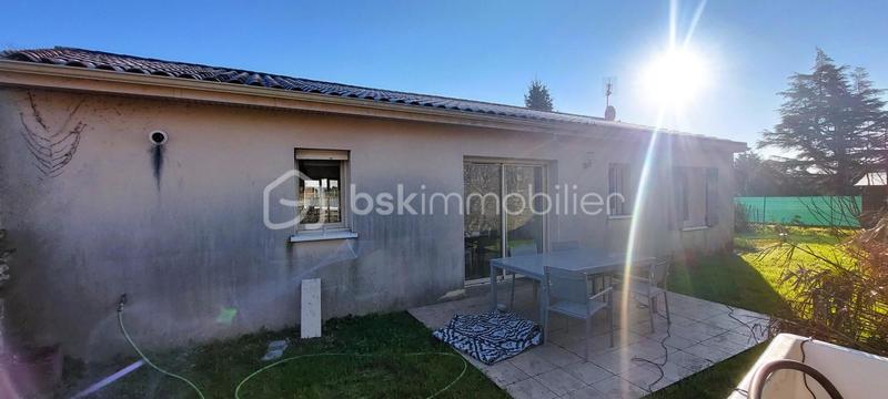 Maison traditionnelle - 84 m² - 4 pièces