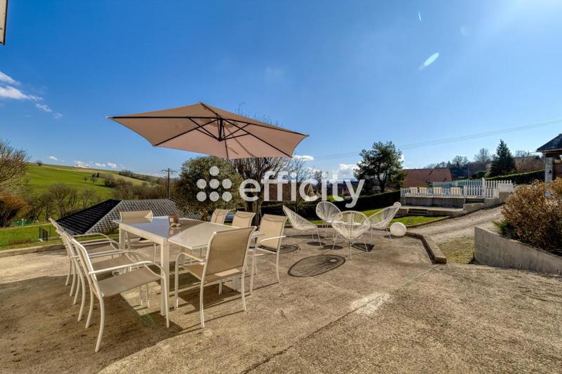 Maison - 188 m² - 6 pièces