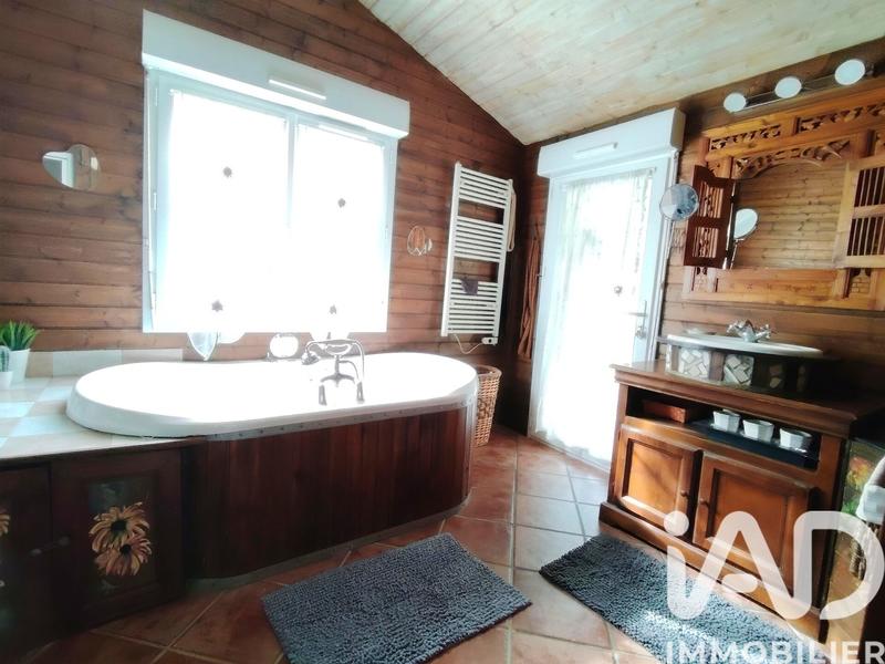 Maison - 125 m² - 6 pièces