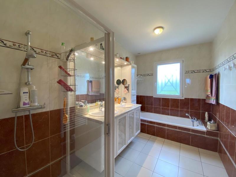 Maison de campagne - 180 m² - 6 pièces