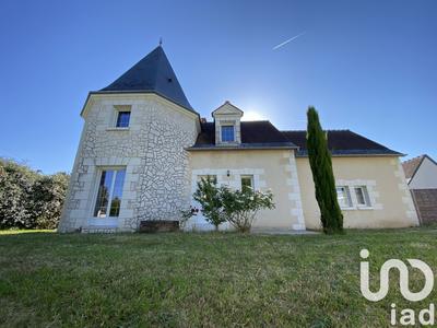 Maison - 222 m² - 7 pièces