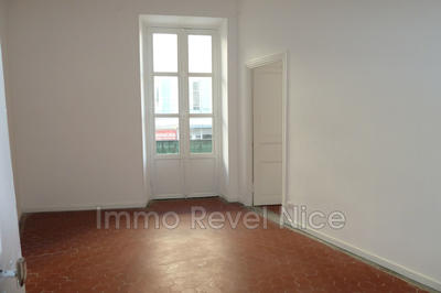 Appartement - 57 m² - 4 pièces