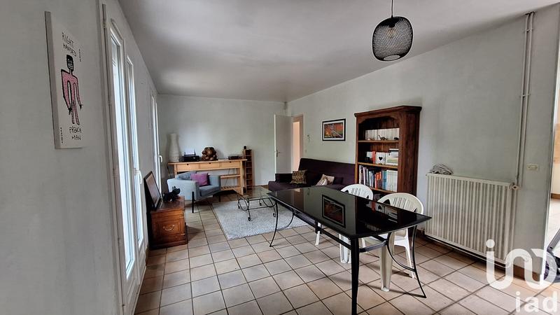 Maison - 99 m² - 5 pièces