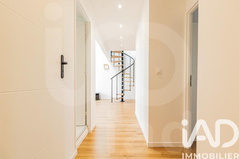 Loft - 88 m² - 5 pièces