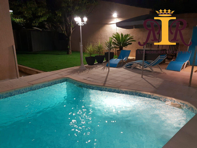 Maison - 117 m² - 4 pièces