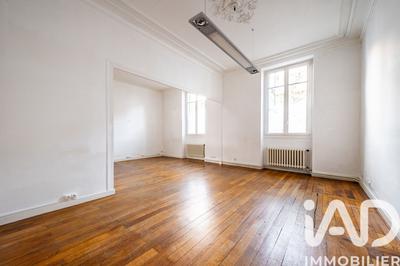 Appartement - 97 m² - 5 pièces