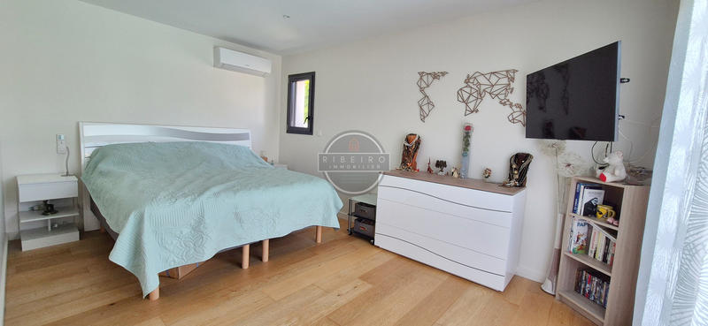 Villa - 177 m² - 4 pièces