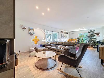 Maison - 123 m² - 5 pièces