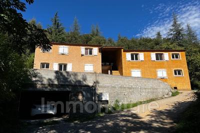 Appartement - 74 m² - 4 pièces