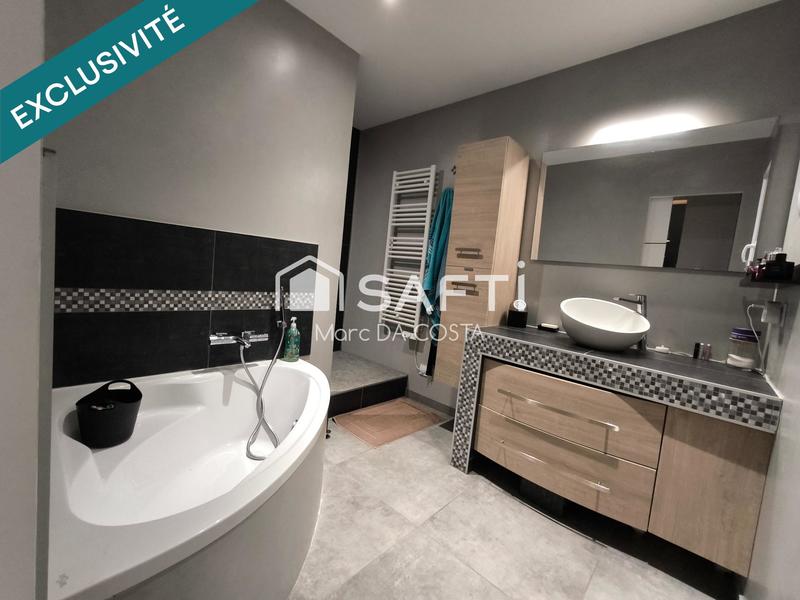 Villa - 135 m² - 6 pièces