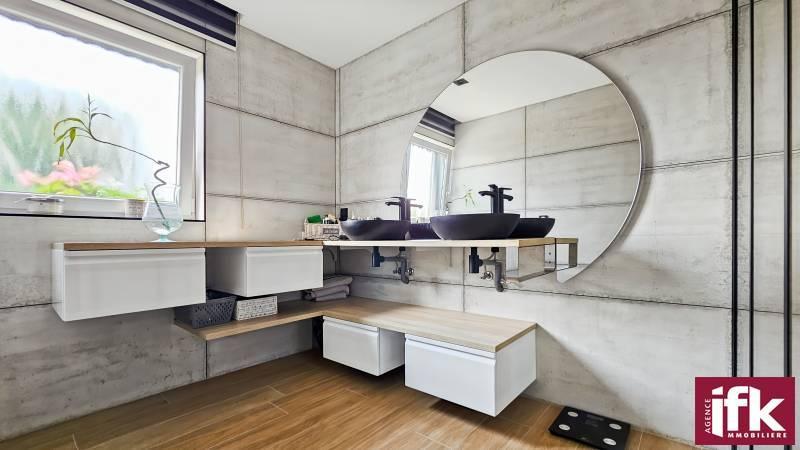 Maison - 173 m² - 6 pièces