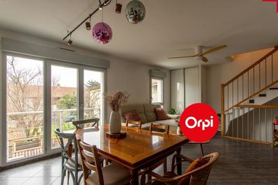 Maison - 103 m² - 5 pièces