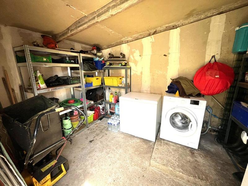 Maison - 87 m² - 6 pièces