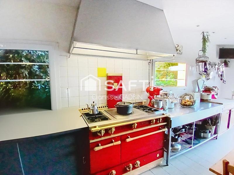 Maison - 178 m² - 6 pièces