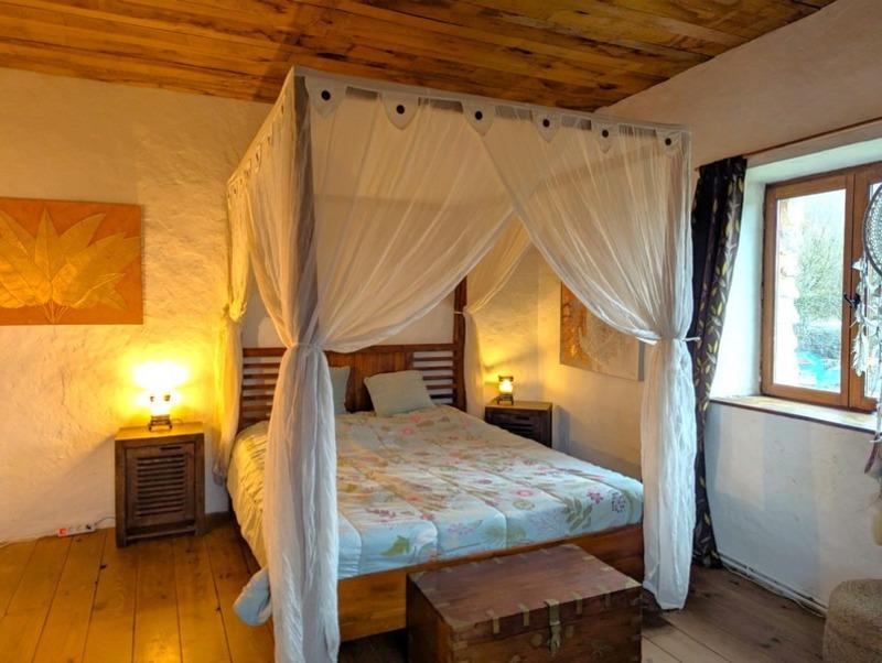 Corps de ferme - 241 m² - 6 pièces