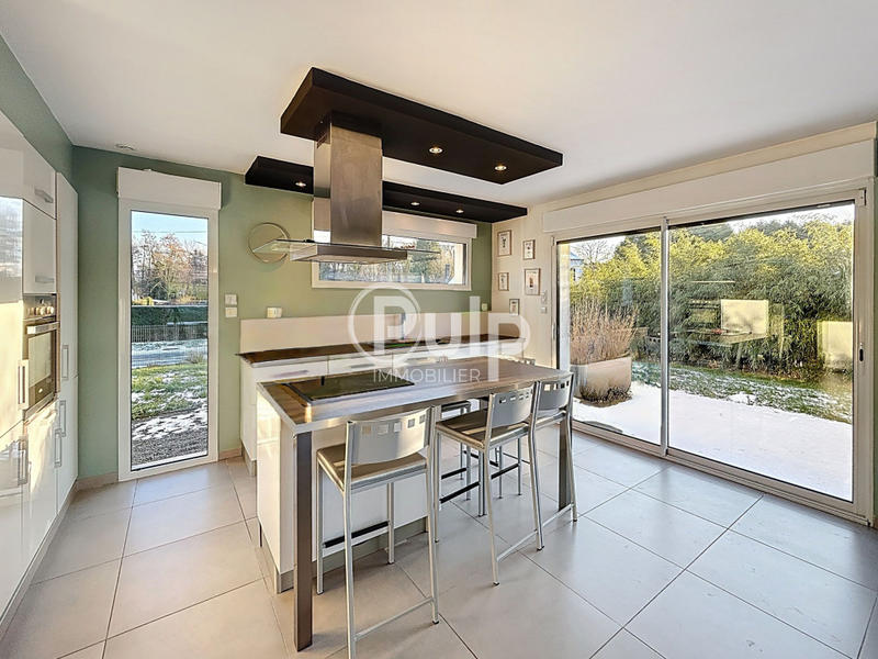 Maison - 109 m² - 6 pièces