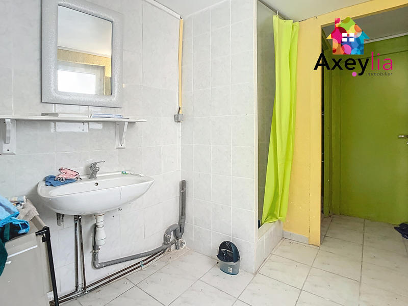 Maison - 95 m² - 3 pièces