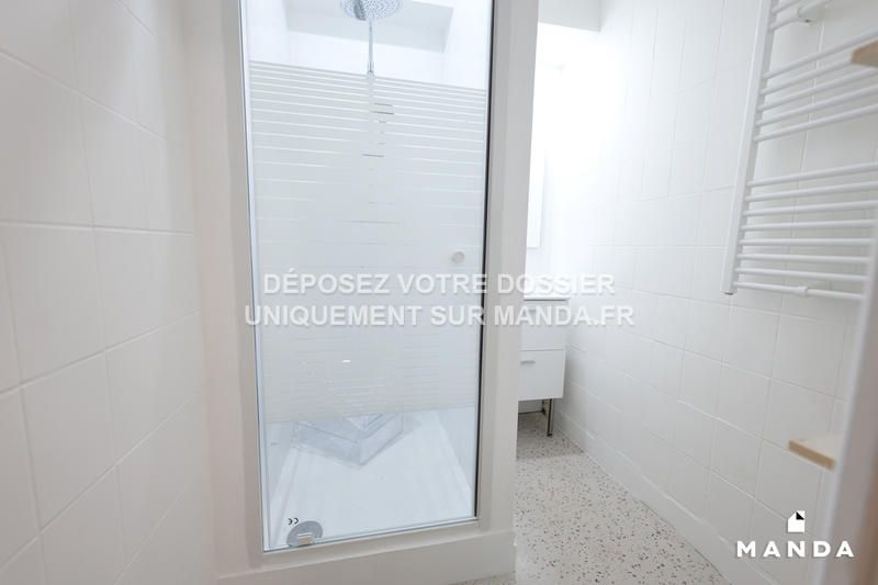 Chambre - 13 m² - 5 pièces