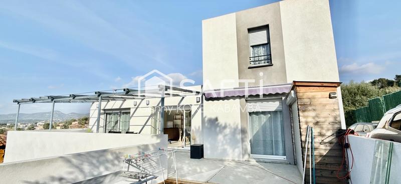 Appartement - 129 m² - 5 pièces