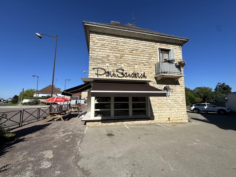 Fonds de commerce - 90 m²