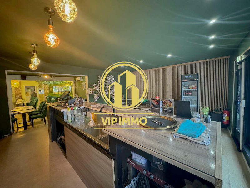 Local commercial - 152 m²