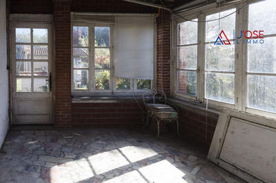 Maison - 195 m² - 7 pièces