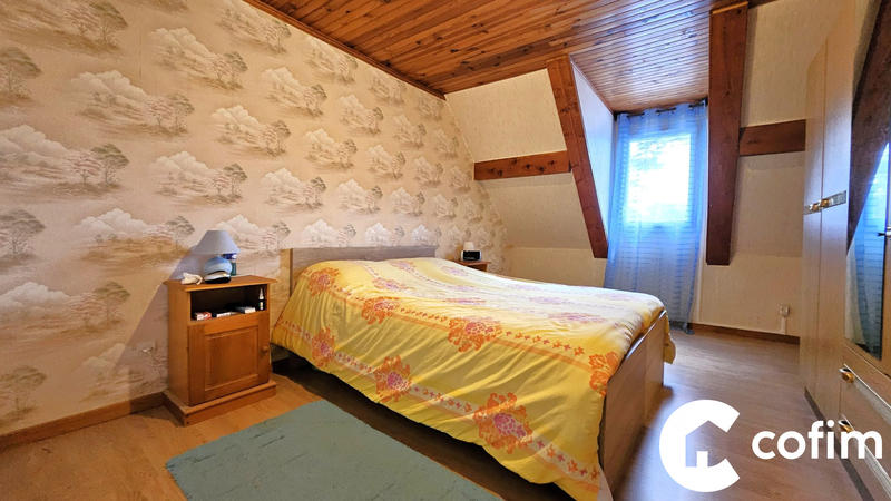 Maison - 178 m² - 7 pièces