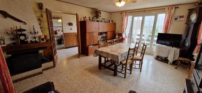 Maison - 143 m² - 5 pièces