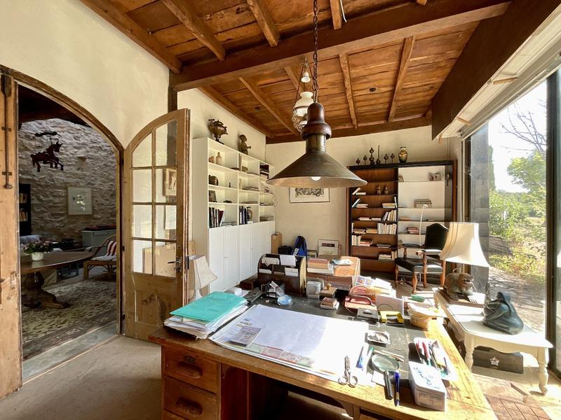 Maison - 300 m² - 9 pièces