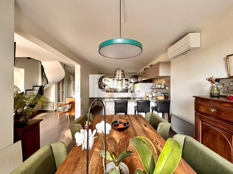 Maison ancienne - 135 m² - 6 pièces