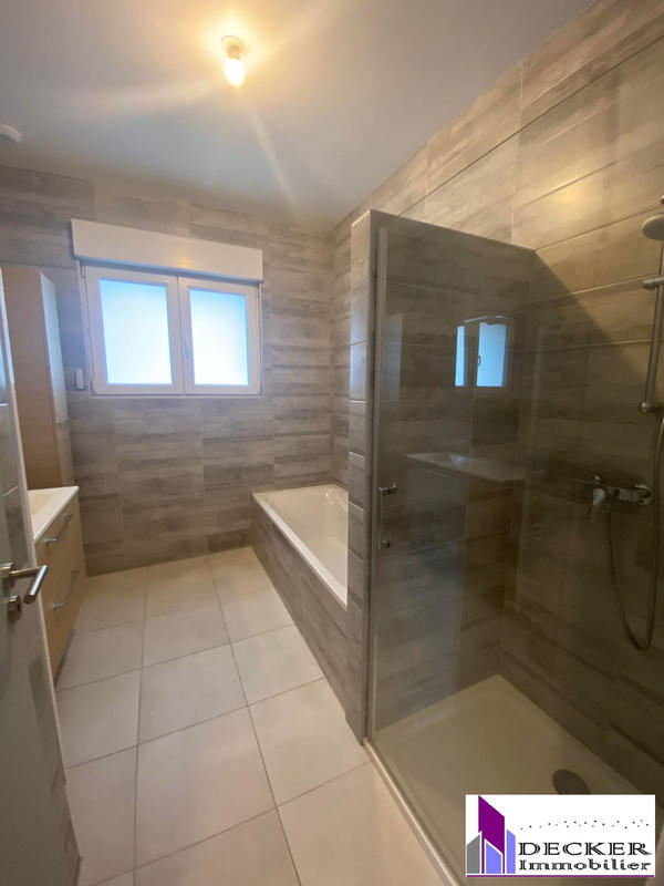 Appartement - 96 m² - 4 pièces