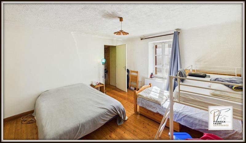 Maison de village - 111 m² - 5 pièces