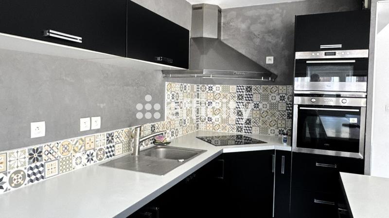 Duplex - 87 m² - 4 pièces