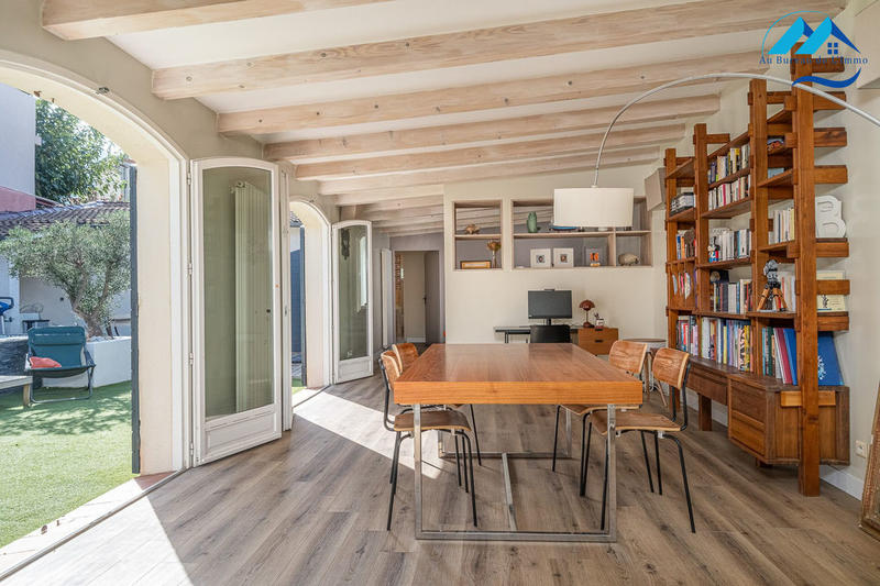 Maison - 197 m² - 8 pièces