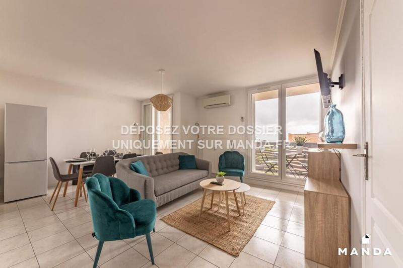 Chambre - 10 m² - 5 pièces