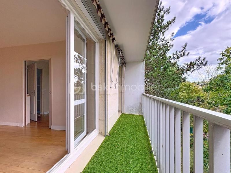 Appartement - 81 m² - 4 pièces