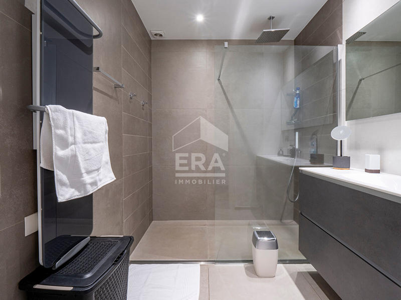 Appartement - 142 m² - 4 pièces