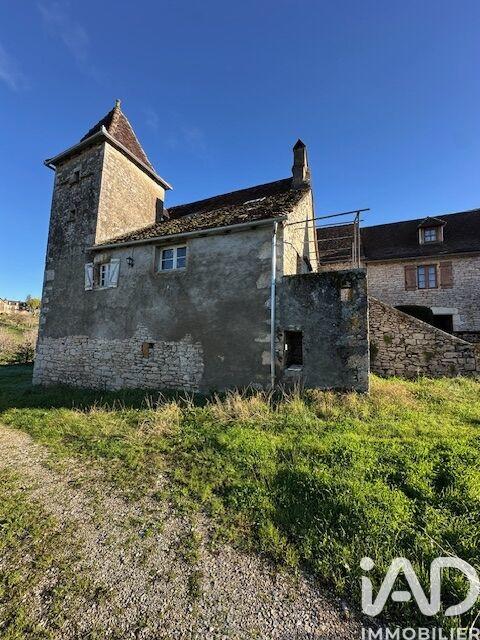 Maison de village - 94 m² - 4 pièces